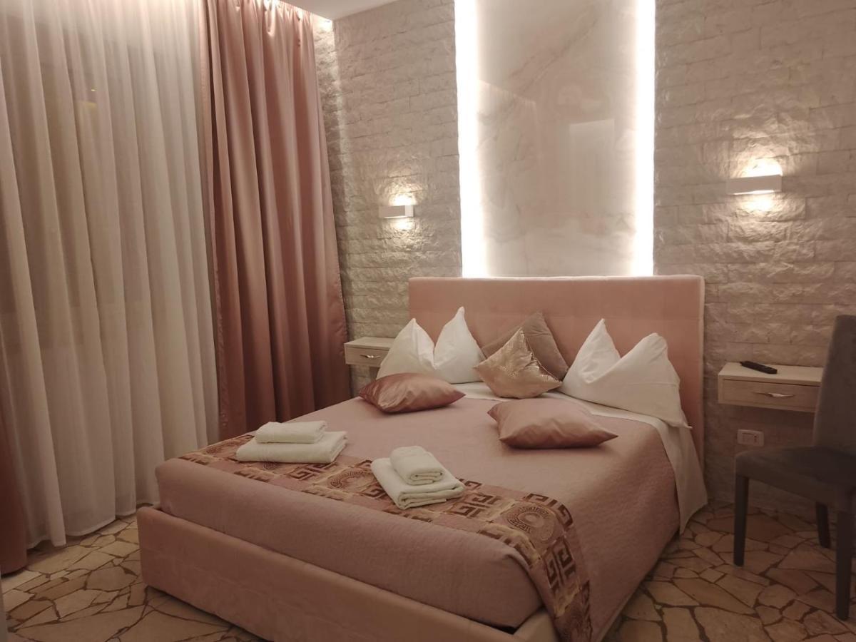 דירות בארי Residenza N&D Luxury מראה חיצוני תמונה